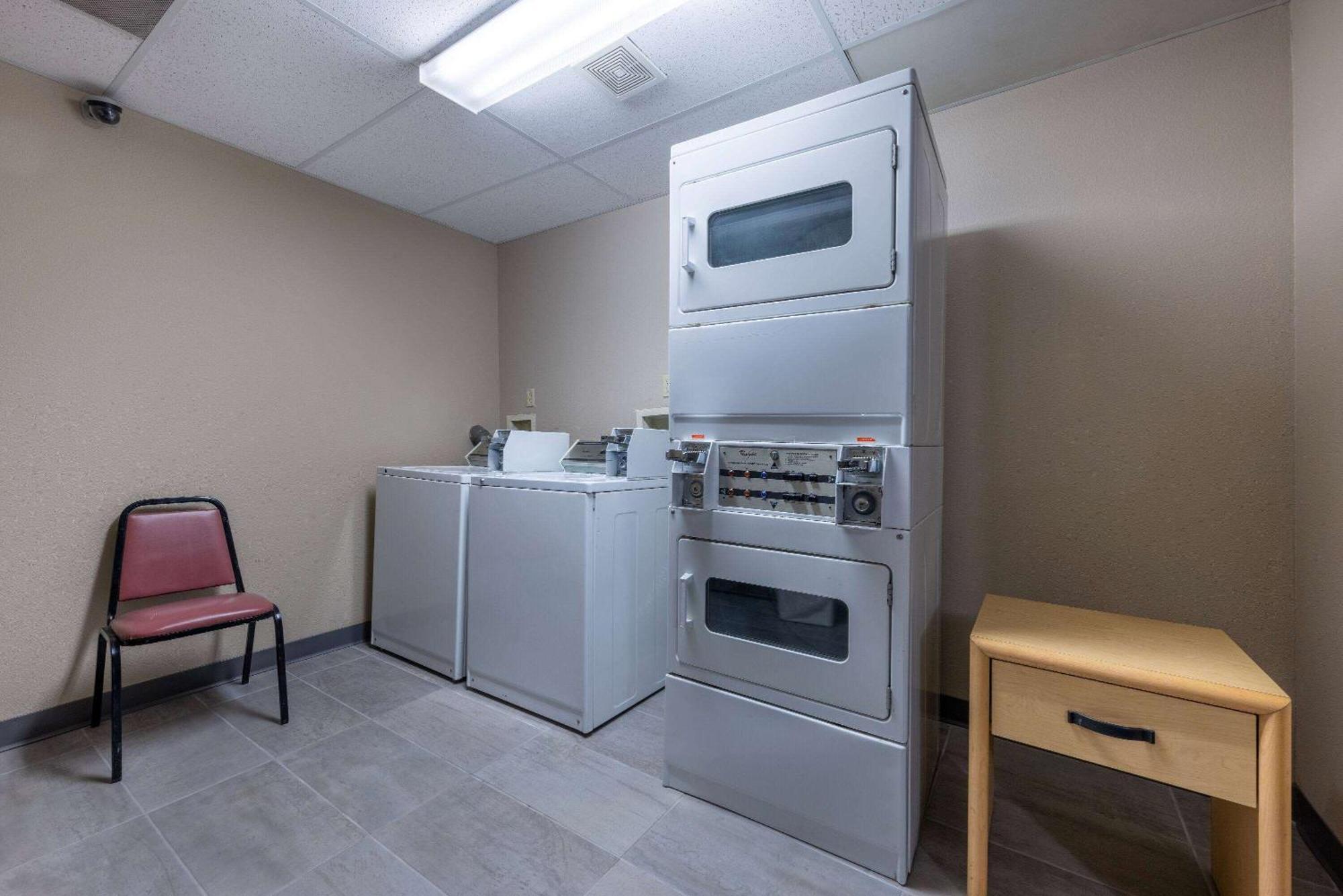 昆特塞特温德姆速8酒店 Quartzsite 外观 照片